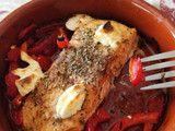 Lomo de salmón con pimiento y philadelphia especiado al horno