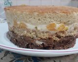 Foto del paso 8 de la receta: Torta de cumpleaños: duraznos con crema y dulce de leche