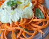 Une image de l'étape 2 de Tagliatelles de carottes et sa sauce pistaches fêta.