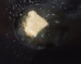 Foto langkah ke 2 dari resep Kremesan dan Bumbu Hitam Madura.