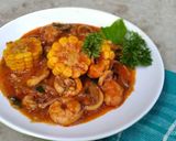Foto langkah ke 7 dari resep Udang Cumi Saus Padang.