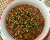 A picture of step 7 of Keema matar masala.