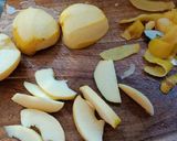 Une image de l'étape 2 de Chou rouge aux lardons pommes et curry au Cook Expert et sa cocotte..
