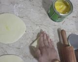 A picture of step 4 of Square paratha.