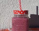 Foto del paso 2 de la receta: Licuado de yogurt y moras