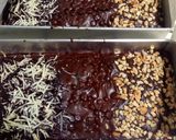 Foto langkah ke 4 dari resep Brownies shiny n crust.