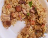 A picture of step 4 of Noodles frittata.