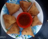 A picture of step 5 of Crispy Taco samosa bites.