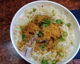 A picture of step 2 of Maggi pakora.