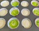 A picture of step 3 of Cream Cup Cakes 🧁🧁.