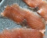 Foto del paso 9 de la receta: Salmón marinado 🐟 para devorar el colesterol