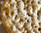 Foto del paso 1 de la receta: Bocadillo de focaccia con salmón y huevo -brunch-