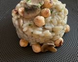 Foto del passaggio 7 della ricetta Risotto funghi e nocciole