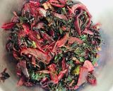 A picture of step 6 of Chaulai saag/Lal saag.