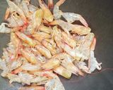 Foto langkah ke 2 dari resep Kaldu udang (homemade).