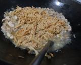 Foto langkah ke 5 dari resep Lumpia Ayam Rebung Spesial.