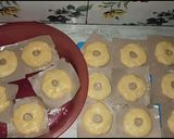 Foto langkah ke 7 dari resep Resep Donat Empuk Dan Lembut Tanpa Mixer Tanpa Bread Improver.