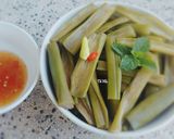 Hình bước làm 4 của món BẠC HÀ (dọc mùng) muối chua