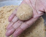 तांदळाचे लाडू (tandlache ladoo recipe in marathi) रेसिपी स्टेप 7 फोटो 