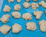 Foto langkah ke 5 dari resep Donat Maizena.