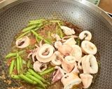 Gambar langkah 4 resipi 👩‍🍳Sotong Tumis Kangkung.