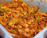 รูปขั้นตอนการทำที่ 7 ของ กิมจิ​ผักกาดขาว​ หัวไชเท้า​ ต้นหอม​ แครอท 🥬🥕