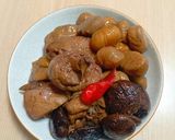 鈕扣菇栗子燜文昌雞的食譜步驟4照片