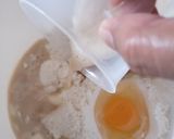 Foto langkah ke 3 dari resep Donat Labu Parang, Empuk, Enak #195.