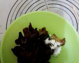 Foto langkah ke 1 dari resep Keripik Jamur Kuping.