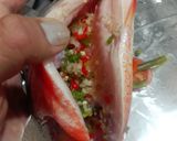 Foto del paso 8 de la receta: Cachamas en sus jugos con verduras y naranja acompañada de ceviche de mango en canastilla de plátano