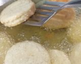 A picture of step 4 of Khasta(meethi tikya).