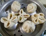 A picture of step 3 of Butterfly Cheesy Momos.