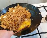 Pad thai - vagy valami hasonló recept fázis 6 fotója