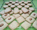 Foto del paso 10 de la receta: Galletas crujientes de limón