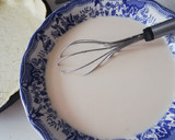 Foto del paso 2 de la receta Quiche de salmón, puerros y queso crema
