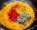 A picture of step 3 of Butter Matar paneer masala.