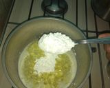 Foto del paso 2 de la receta: Salsa 4 Quesos