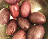 Foto del paso 6 de la receta: Hamburguesas al horno con papas en aceite de oliva y orégano con sal de maras