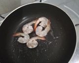 Foto langkah ke 2 dari resep Udang Sambal Ijo.