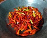 Foto langkah ke 2 dari resep 13.Sambal Bawang Teri.