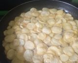 A picture of step 1 of Potato Omelette.