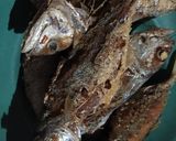 Foto langkah ke 1 dari resep Ikan kembung kuah kuning.