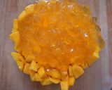 Foto langkah ke 4 dari resep Es Puding buah Mangga.