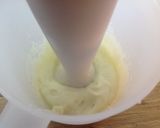 Foto del passaggio 3 della ricetta Linguine mantecate con cipollotto e acciuga, con filetto di pesce persico su crema di cavolfiore