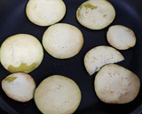 Foto del paso 3 de la receta: Milhojas de berenjena y boloñesa(de soja texturizada)