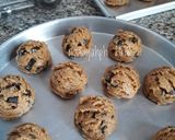 Foto langkah ke 5 dari resep Chocolate Chunk Cookies.