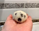 Foto del paso 8 de la receta: Galletitas blandas de coco y pepitas de chocolate