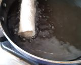 A picture of step 8 of Roll and sholl, Paneer sandwich.