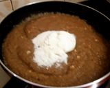 सूजी गुड़ हलवा(Suji Gur Halwa recipe in hindi) रेसिपी चरण 3 फोटो