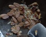 Foto langkah ke 5 dari resep Cah Sosis sayur.